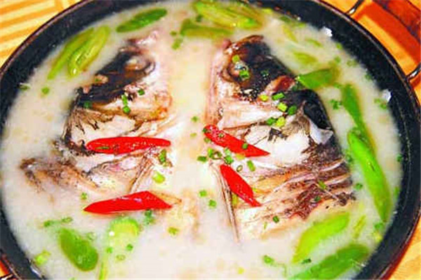 老魚頭火鍋加盟