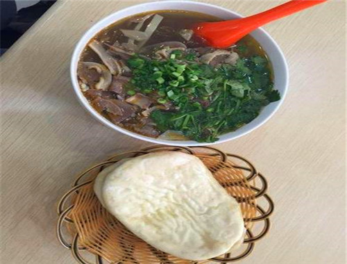 戎氏牛肉湯加盟