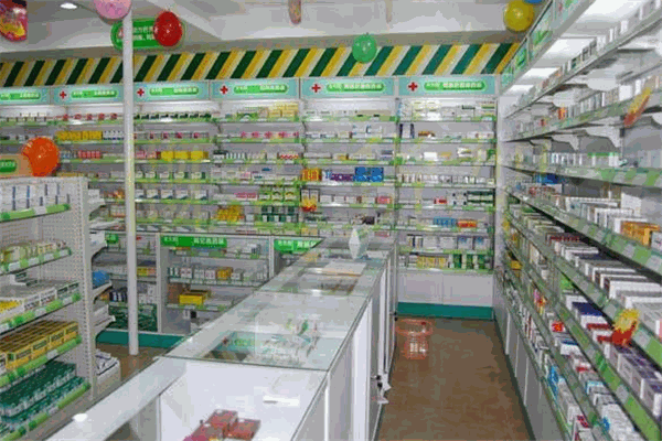 百歲龍藥店加盟