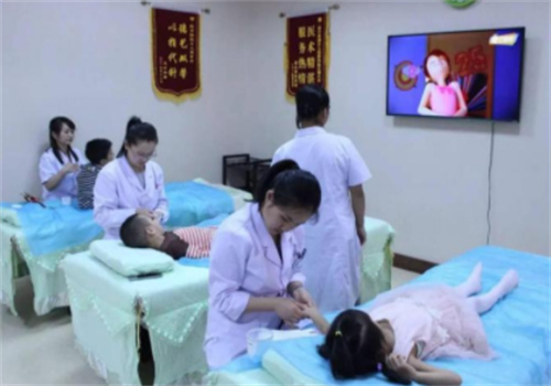 小兒佳推拿加盟