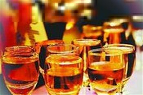 梅源保健酒加盟