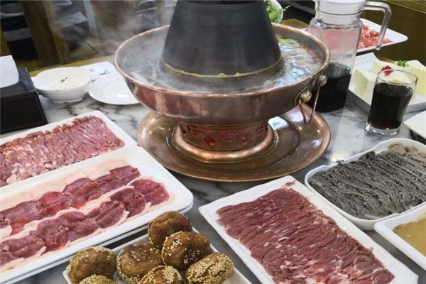 聚寶源火鍋