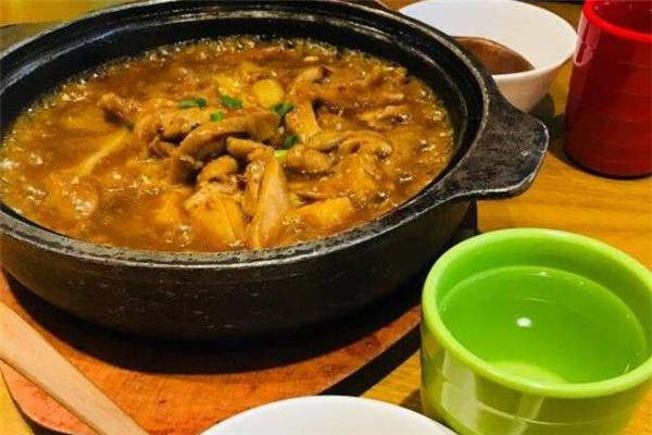 喜辣屋小雞小魚