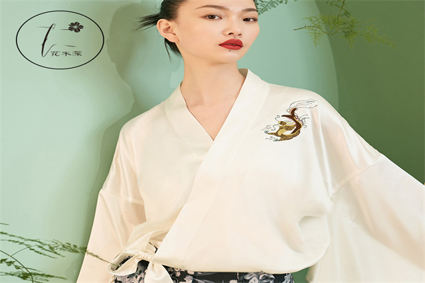 花木深女裝加盟