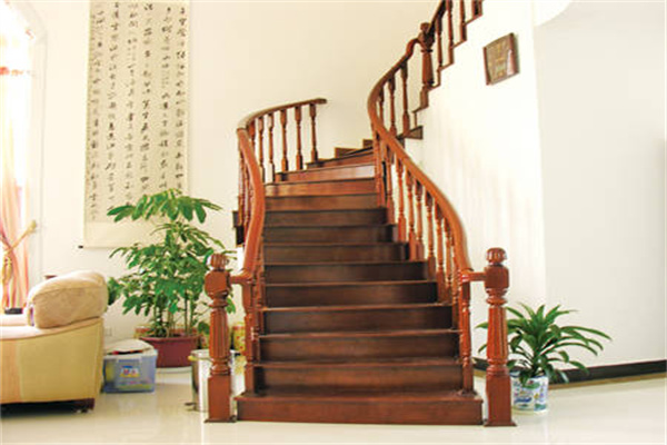 萬(wàn)全木業(yè)