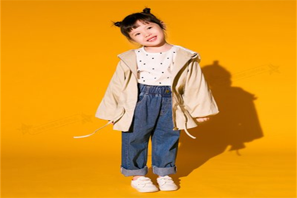 布拉提提童裝