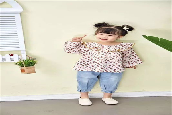 添樂(lè)衣家童裝加盟
