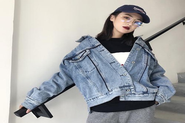 小魔女牛仔加盟