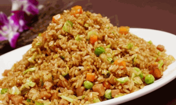 炒飯先生費(fèi)多少?怎么樣呀?