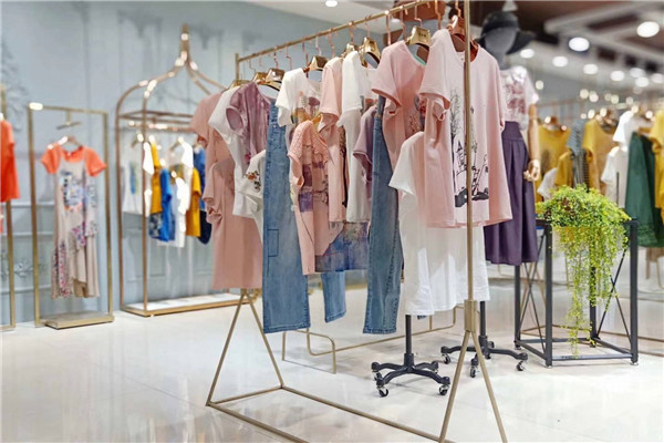 感恩的心服飾加盟