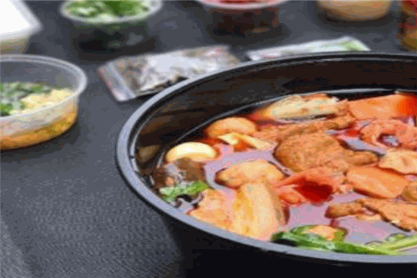 村上榕樹(shù)冒菜加盟