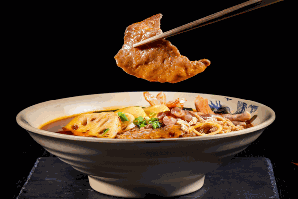 瑞希家老火鍋冒菜加盟