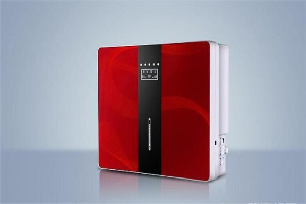 中萬(wàn)凈水器加盟