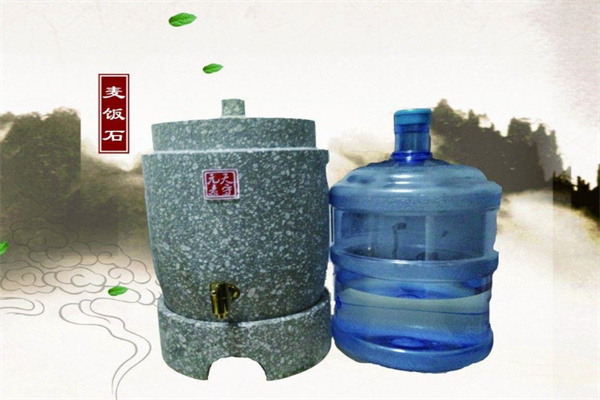 麥飯石凈水器