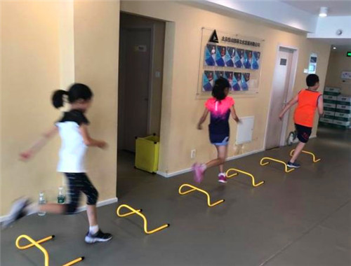 悅動兒童體能運動館加盟