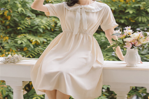 真悠美女裝加盟