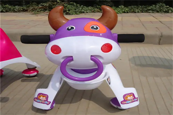 愛樂優(yōu)兒童玩具加盟