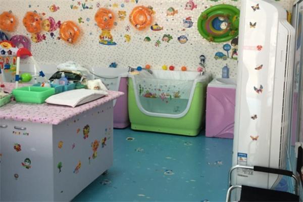 貝貝屋母嬰生活館加盟
