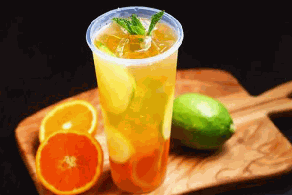 青春檸檬茶飲