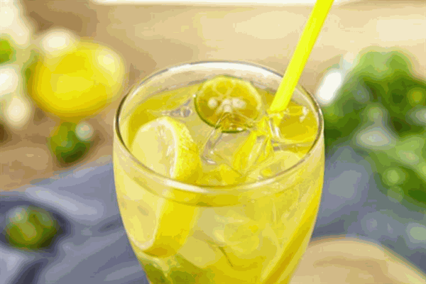 青春檸檬茶飲