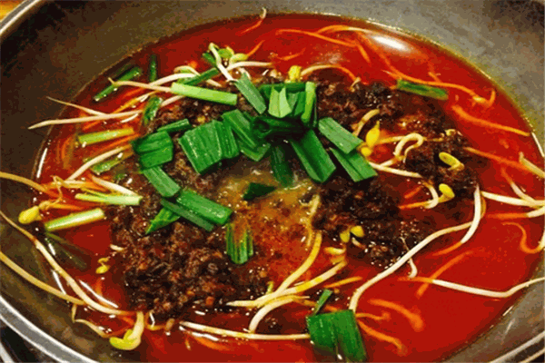 何姨媽豆豉火鍋加盟