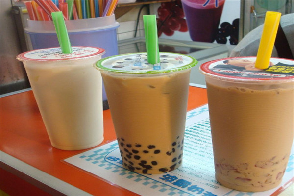 優(yōu)樂(lè)爽奶茶店加盟
