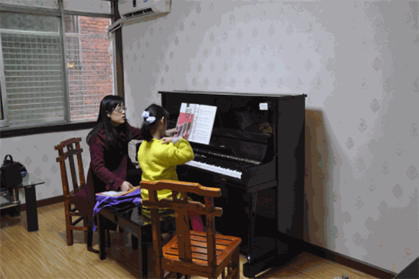 藝恩樂器培訓加盟