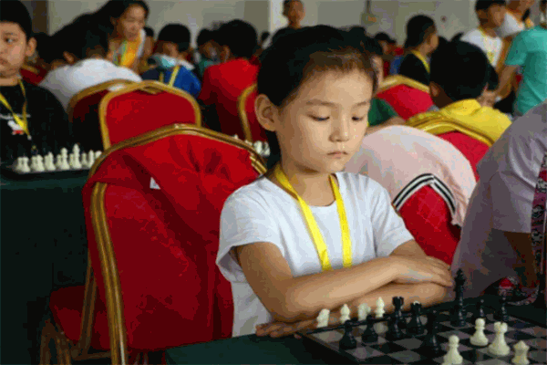 王冠國際象棋加盟