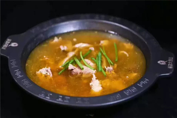 麗清大別山養(yǎng)生火鍋