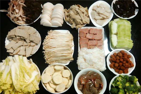陸陸火鍋食材加盟