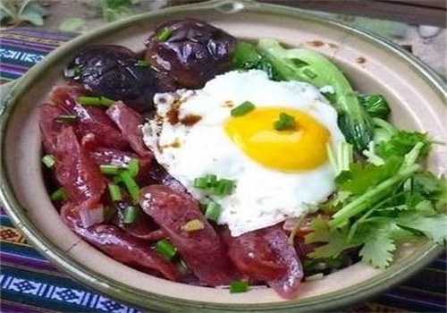 沈家煲仔飯