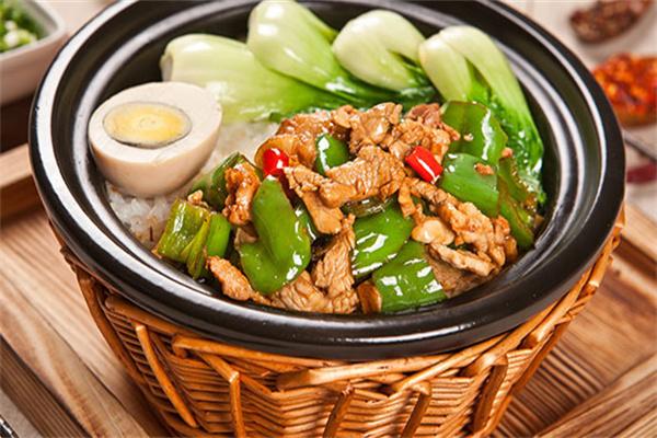 小饞嘴煲仔飯加盟