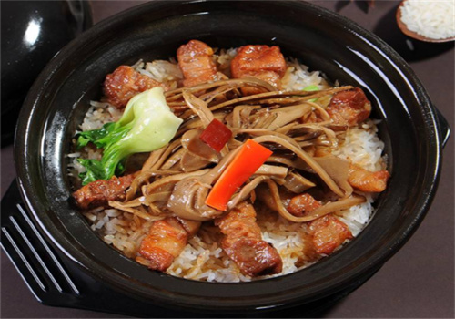 煲美樂(lè)煲仔飯