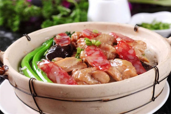 傾心煲仔飯