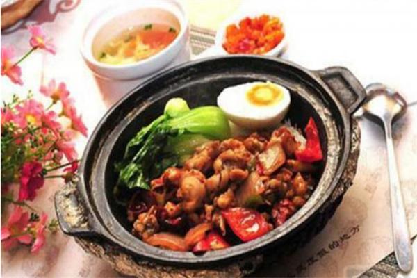 聞記煲仔飯加盟
