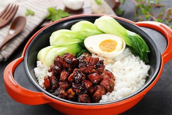 品湘苑煲仔飯