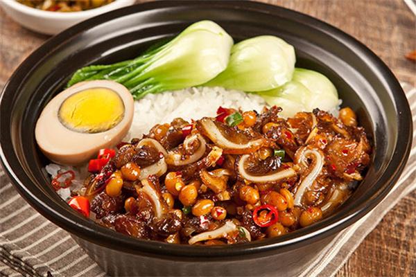 品湘苑煲仔飯加盟