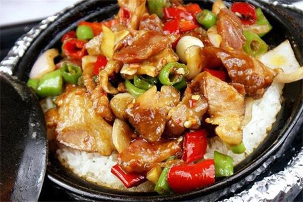 春香煲仔飯加盟
