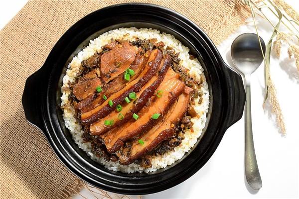 彭記煲仔飯加盟