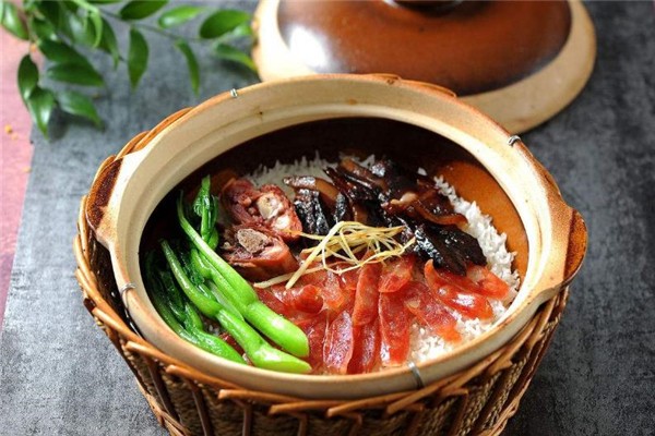 李師傅煲仔飯加盟