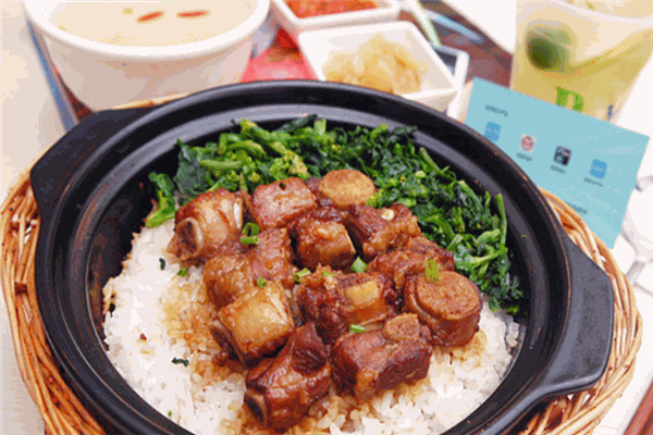 壹家功夫煲仔飯加盟