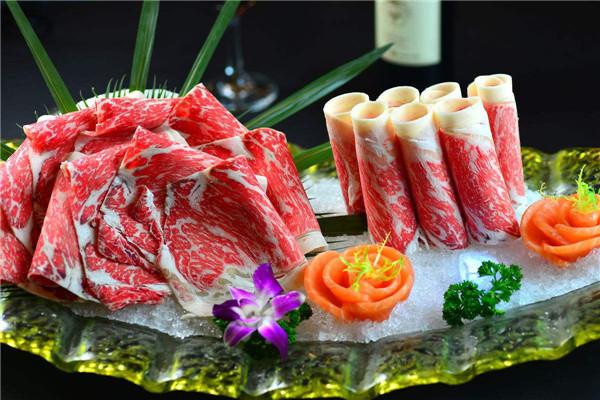 綠草地涮肥羊