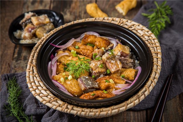 又見面煲仔飯加盟