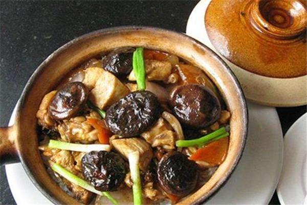 煒小煲煲仔飯加盟