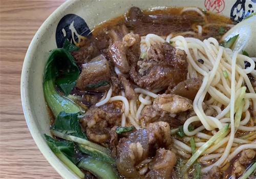 崔永元真面面館加盟