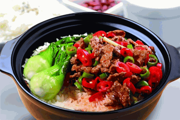 玖香煲仔飯加盟