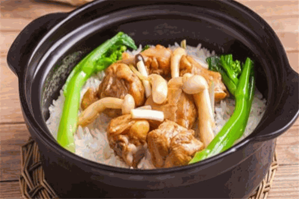 康之萊煲仔飯加盟