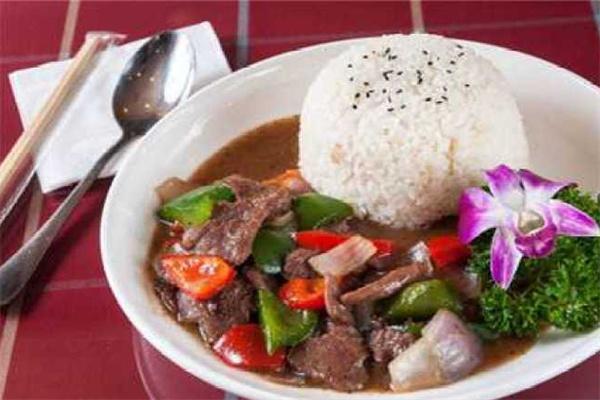小輝煎的牛肉飯