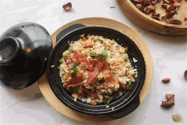微品煲仔飯加盟