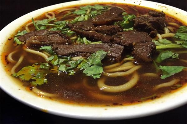 張師傅牛肉面加盟